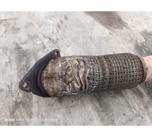 Катализатор с приемной трубой глушителя