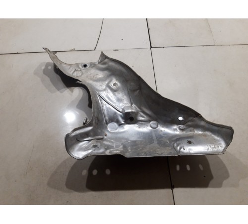 Теплоизоляционный экран выпускного коллектора