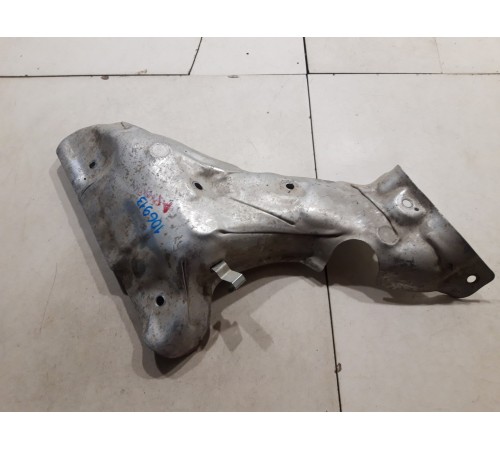 Теплоизоляционный экран выпускного коллектора