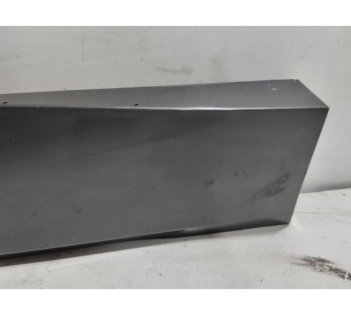 Накладка двери задняя правая