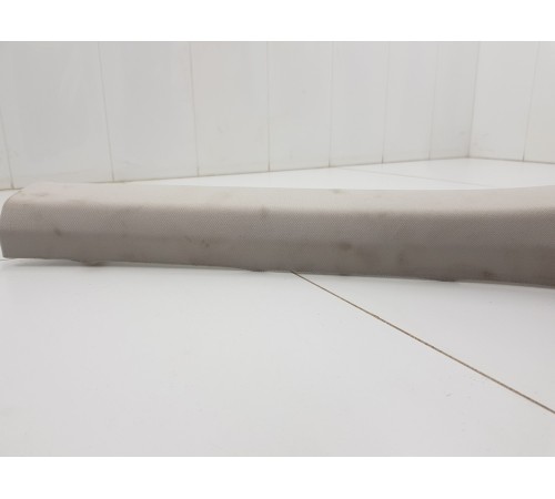 Обшивка стойки лобового стекла левая