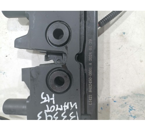 Замок капота 