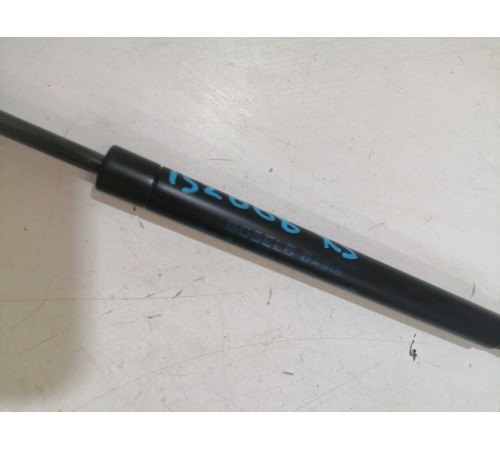 Амортизатор пола багажника