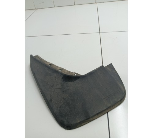 Брызговик задний левый