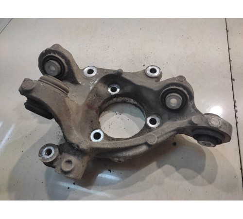 Кулак поворотный (задний, левый)