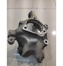 Кулак поворотный (задний, левый)