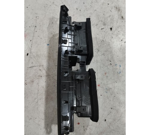 Воздушный дефлектор центральный