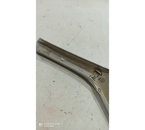 Молдинг переднего бампера правый нижний