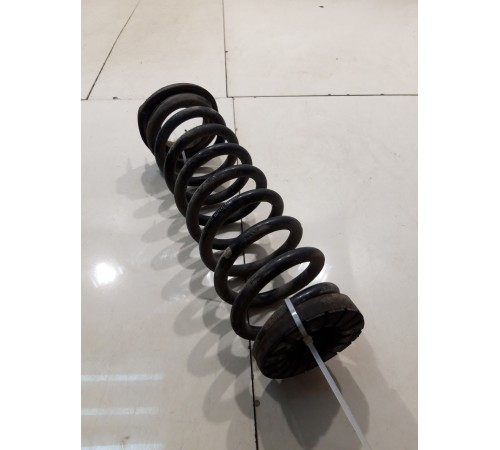 Пружина подвески (задняя, правая)