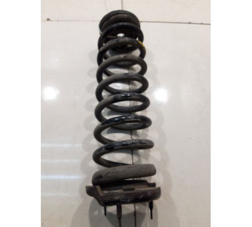 Пружина подвески (задняя, правая)