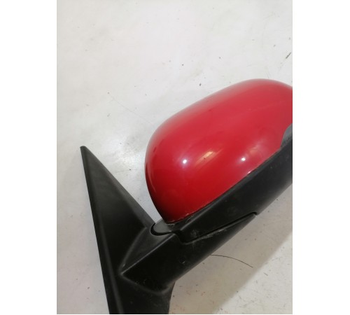 Зеркало боковое левое