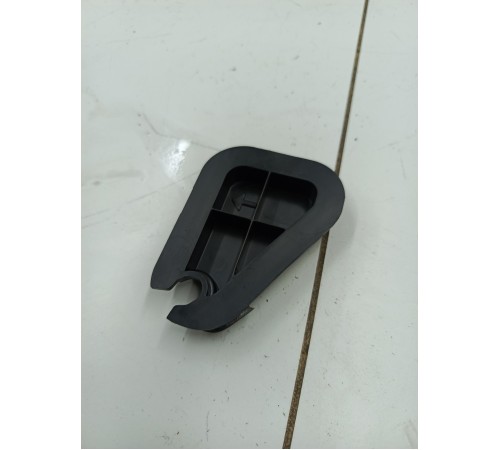 Заглушка замка двери передняя правая