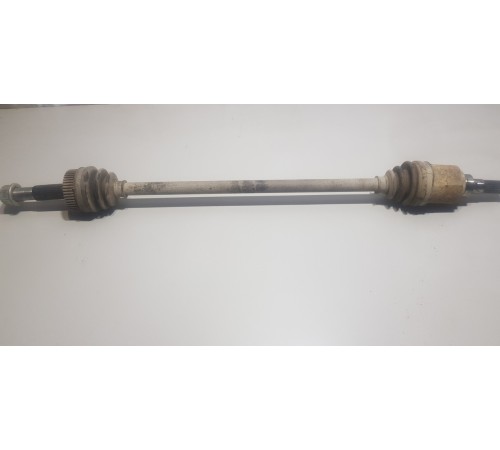 Полуось (привод) задний