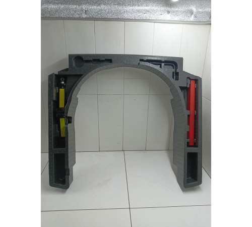 Органайзер / наполнитель багажника с домкратом