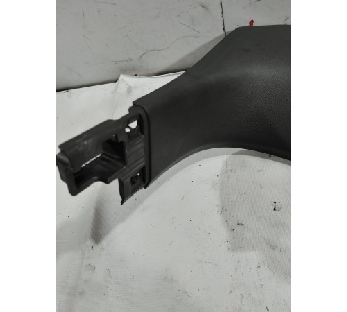 Обшивка стойки передняя правая