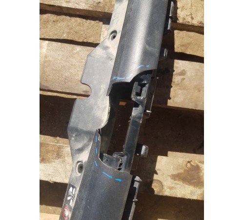 Накладка передней панели радиатора