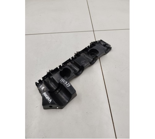 Кронштейн заднего бампера правый