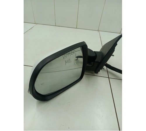 Зеркало заднего вида боковое левое