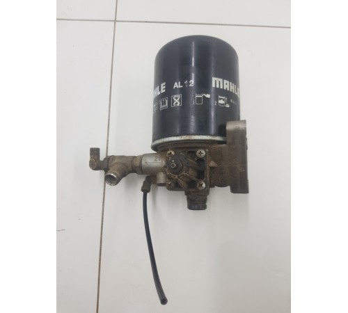 Клапан гидравлический правый с фильтром