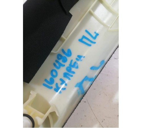  Накладка стойки передняя левая