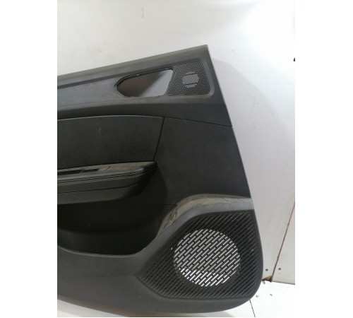 Обшивка задняя левая