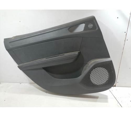 Обшивка задняя левая