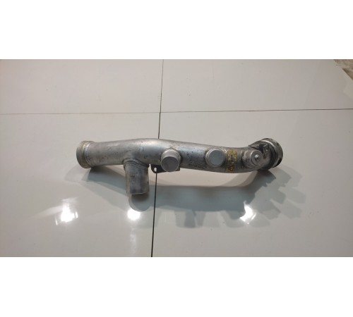 Патрубок интеркулера