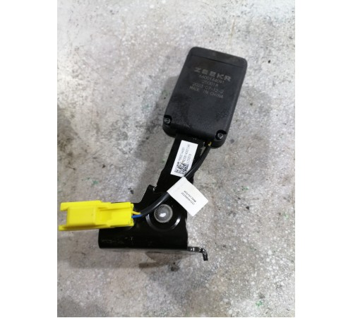 Ответная часть ремня безопасности