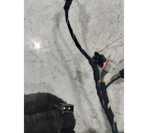 Электропроводка двери передняя правая