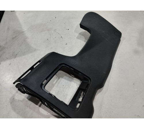 Накладка торпедо левая