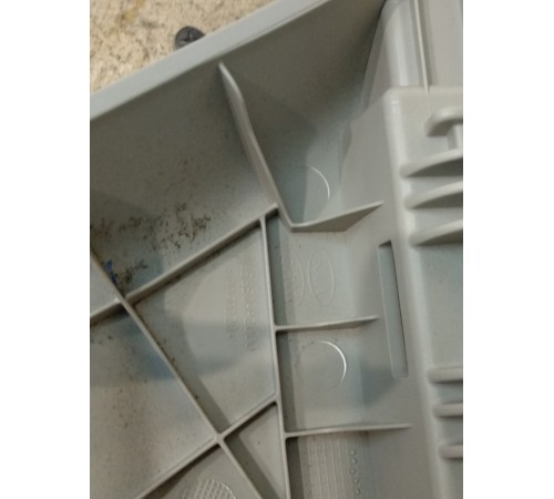 накладка стойки задней левой