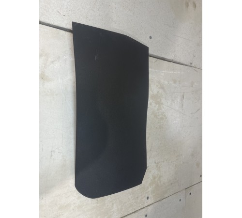 Накладка центральной консоли правая