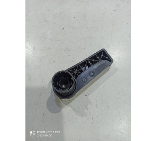 Ручка открывания капота