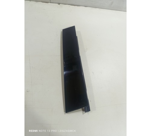 Накладка рамки двери задняя левая