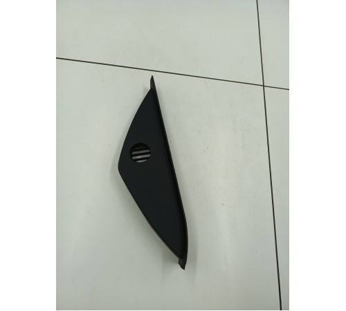 Накладка торпедо боковая левая
