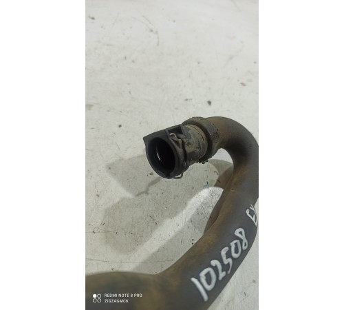 Патрубок радиатора
