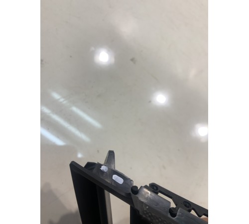 Решётка дефлектора (левая)