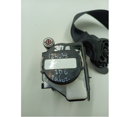 Ремень безопасности задний правый (2)