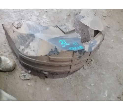 Локер (подкрылок) задний левый