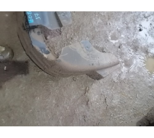 Локер (подкрылок) задний левый