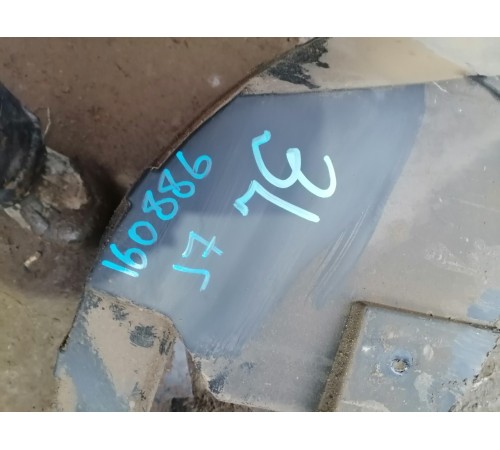 Локер (подкрылок) задний левый