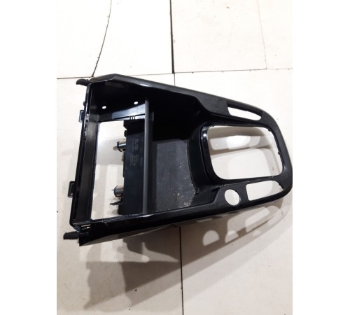 Накладка центральной консоли декоративная