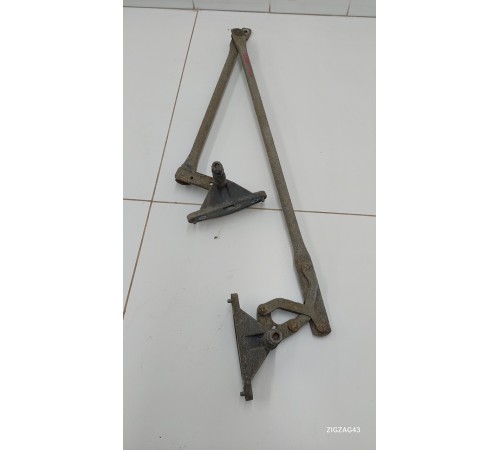 Трапеция стеклоочистителей