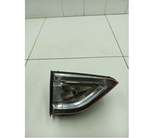 Фонарь задний левый внутренний