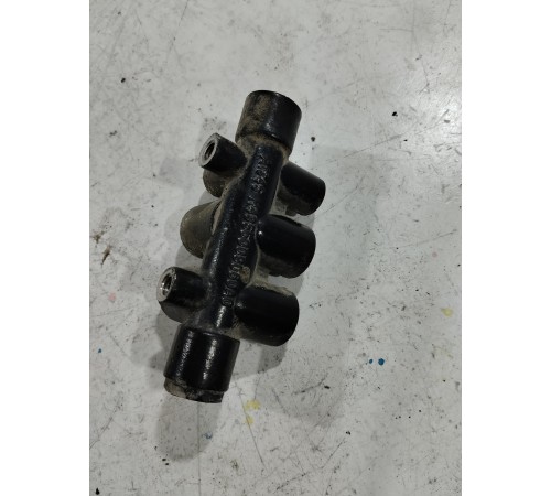 Клапан ускорительный