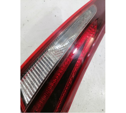 Фонарь задний правый внутренний