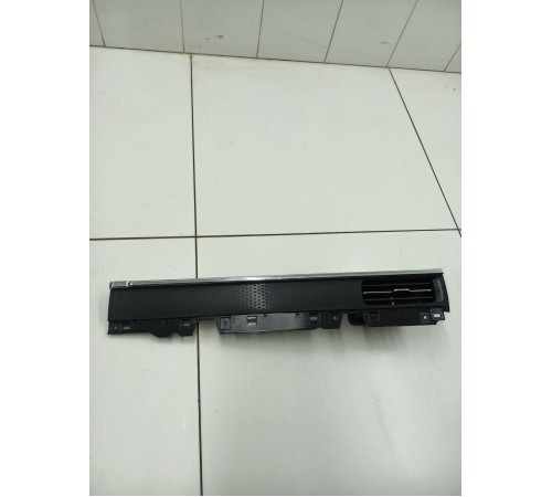 Накладка торпедо с воздушным дефлектором правым