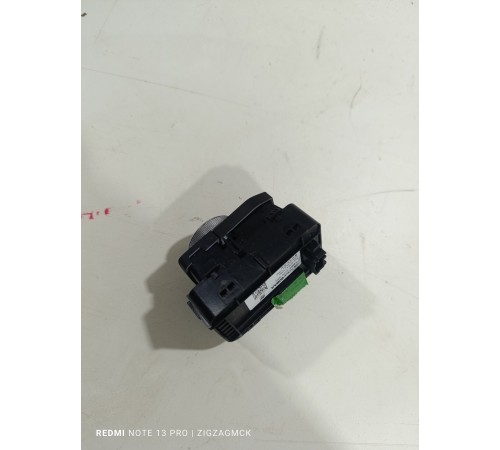 Блок панель управления мультимедиа