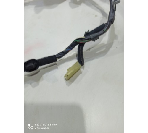 Электропроводка крышки багажника