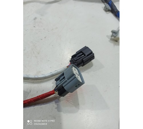 Электропроводка крышки багажника